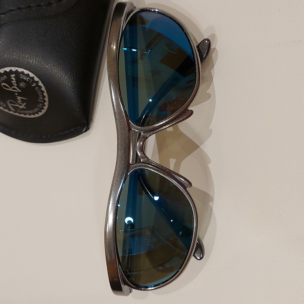 Vintage Ray-Ban B&L W2491 Predator PS 5 Blue Mirror Sunglasses